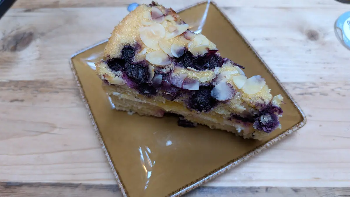 Cinnamon Bakery – vegan bakery in Old Town, Hull
